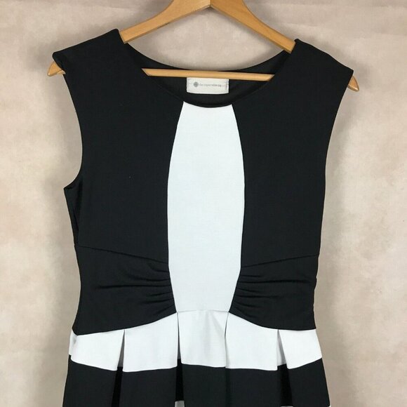 The Impeccable Pig Striped Dress Size MEDIUM - Picture 6 of 15